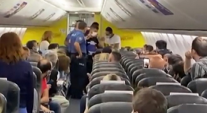 Uçakta 'taciz' ve 'iftira' iddiası