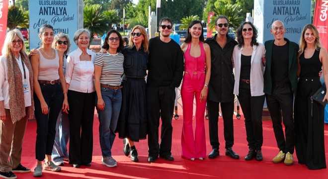 Uluslararası yarışma filmleri seyirciyle buluşuyor