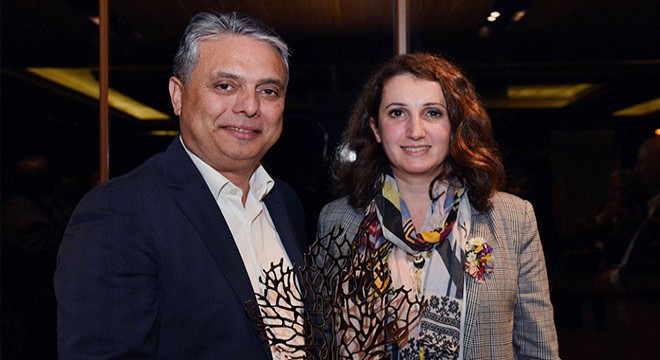 Ümit Uysal'ın misafirler İzmit'ten