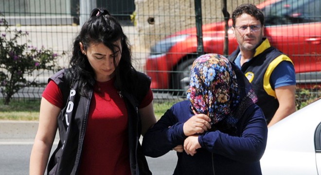 Umreye gideceğini söyleyerek dolandıran kadın tutuklandı