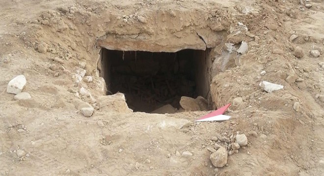 Üniversite kampüsünde mezar odası ve 4 iskelet bulundu