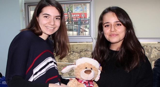 Üniversite öğrencilerinden 'Oyuncak Kardeşliği' kampanyası