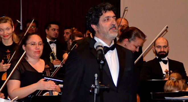 Üniversitede 'dostluk' konseri