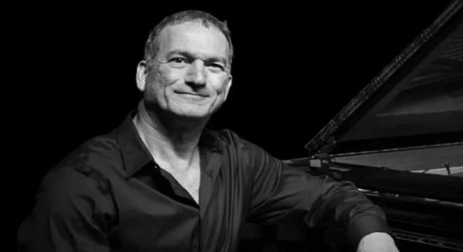 Ünlü müzisyen Kerem Görsev ameliyat oldu