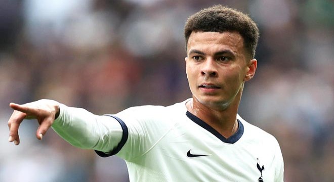 Ünlü futbolcu Dele Alli nin evine hırsız girdi