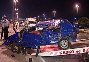 Ehliyetsiz,alkollü ve görme engelli sürücü kaza yaptı:2 yaralı
