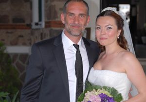 Bu evlilik gerçek