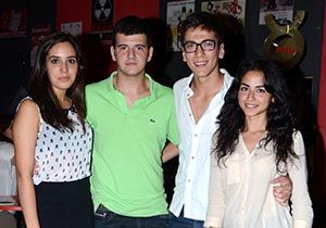 Yeniden bir arada