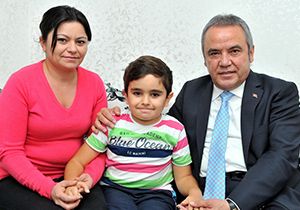 Hidrosefali hastası Mert ameliyat oldu