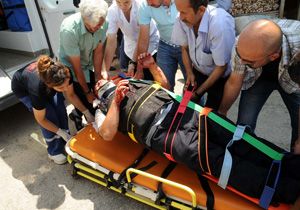 Polis biber gazı kullanarak  kavgayı engelledi
