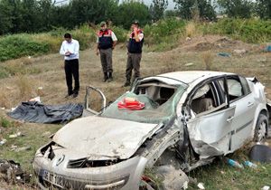 Hendek’te kaza: 1 ölü, 6 yaralı