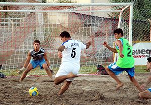 Plaj futbolu heyecanı başladı