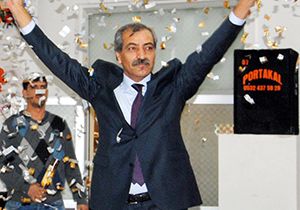 MHP Kumluca adayını tanıttı
