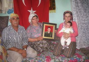 Yaralı Uzman Çavuş’tan iyi haber bekliyorlar