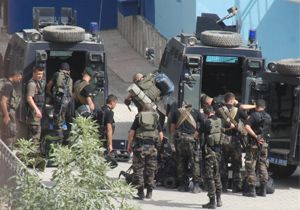 Şemdinli’de güvenlik güçleri alarmda