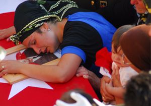 ‘Şehit Uzman Çavuş’un, geride biri 3 yaşında, diğeri 9 aylık iki kızı aldı’