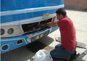 Vatandaş şikayet etti, halk otobüsü ve minibüs şoförleri cezalandırıldı
