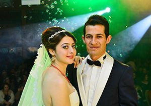 Genç bayinin mutluluğu