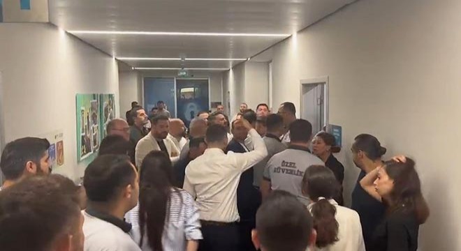 Üsküdar Belediyesi'nde başkanvekili seçiminde gerginlik