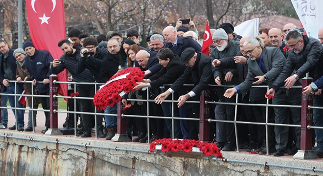 Üsküdar Vapuru faciasında yaşamını yitirenler anıldı