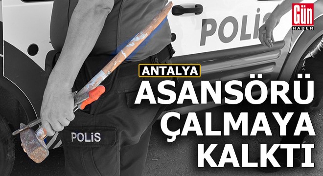 Üst geçidin asansörünü çalmaya kalkışırken yakalandı
