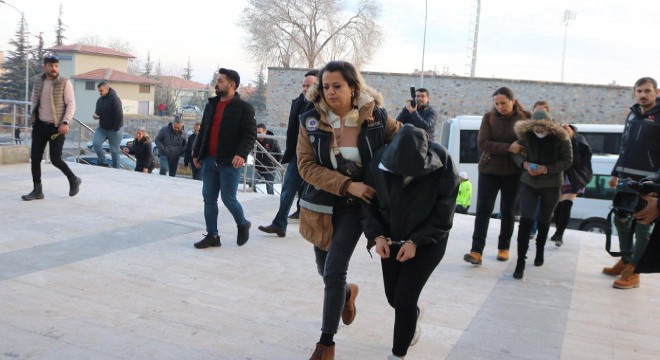Uyuşturucu operasyonunda 33 kişi adliyede