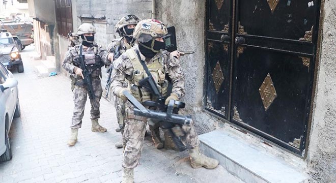 Uyuşturucu satıcılarına şafak operasyonu: 21 gözaltı