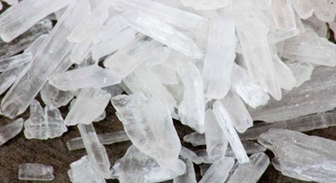 Uyuşturucu ticareti şüphelisi kadın tutuklandı
