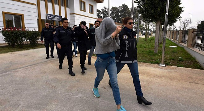 3'ü üniversite öğrencisi 12 tutuklama