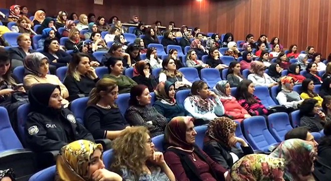 Uyuşturucu ile mücadelede kadının yeri konferansı