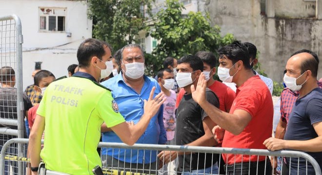 Uzatılan karantinaya 'bizden zarar gelmez' tepkisi
