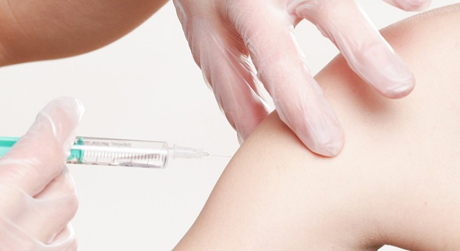 Uzmanı uyardı:  Menenjit aşısı hayati önem taşıyor