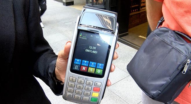 Uzmanından temassız kart dolandırıcılığı uyarısı