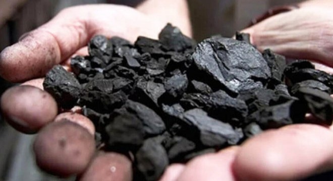 Vagondan kömür çalarken yakalandılar
