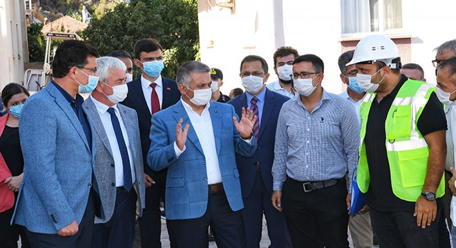 Vali Ersin Yazıcı'dan Finike turu...