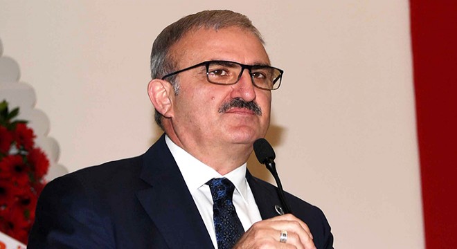 Vali Karaloğlu, Şehzade Korkut Sempozyumu'na katıldı