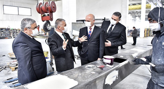 Vali Yazıcı, Antalya OSB firmalarında incelemelerde bulundu