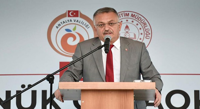 Vali Yazıcı, Göynük Ortaokulu'nun temel atma törenine katıldı