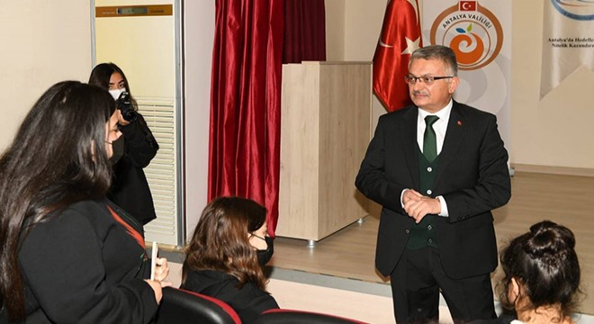 Vali Yazıcı: Meslek liselerimiz memleket meselesi