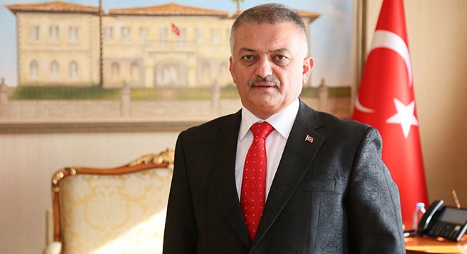 Vali Yazıcı'dan Antalya'ya geleceklere: Dinlenmeye buyursunlar