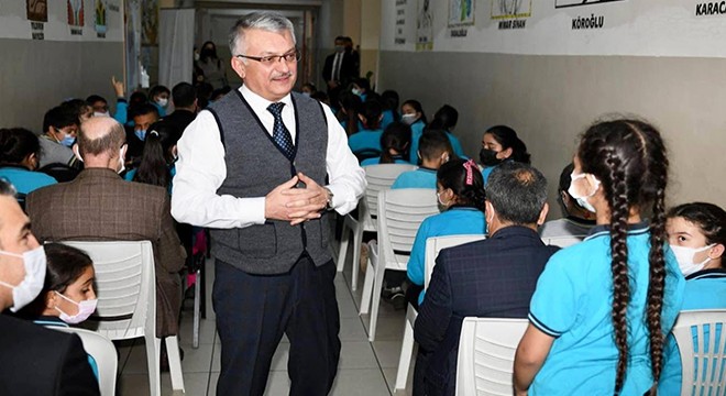 Vali Yazıcı'nın AHENK'te 27 durağı Kepez Ortaokulu oldu