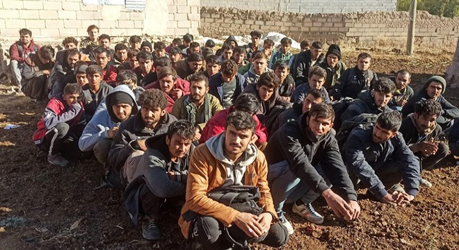 Van'da 188 kaçak göçmen yakalandı