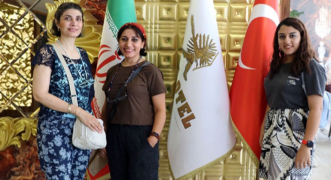 Van'da Farsça bilen elemana rağbet