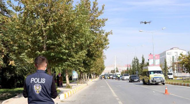 Van'da toplu taşıma araçlarına dronlu denetim