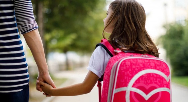 Velilere yönelik 'Okul ve Aile Hayatı' eğitimleri yaygınlaştırılacak