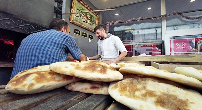 ‘Vicdanım el vermedi’ diyen fırıncı emeğe zam yapmadı