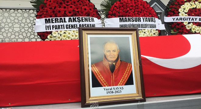 Vural Savaş, Ankara'da toprağa verildi