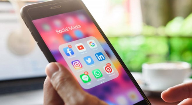 WhatsApp, Facebook ve Instagram çöktü