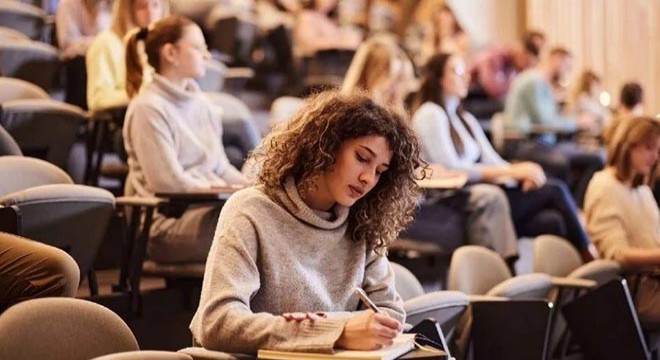 YÖK, vakıf üniversitelerini öğrenim ücreti artışına ilişkin uyardı