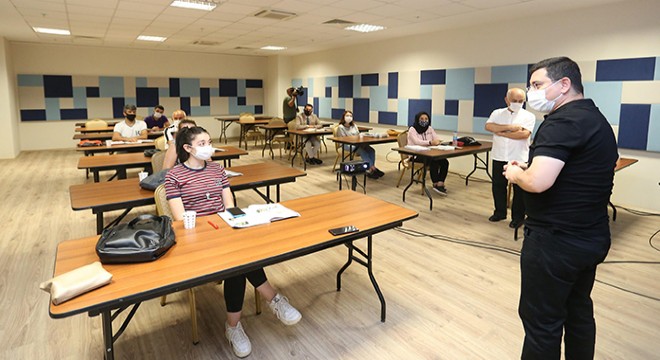 Yabancı Diller Akademisi’nin yeni dönem kayıtları başladı